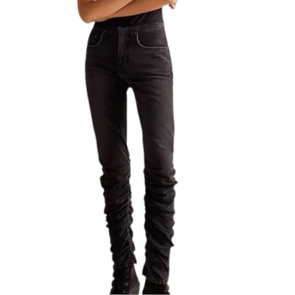 We The Free Daliah Stacked Low Rise Straight Cinched Leg Boho Urban Streetwear - Picture 1 of 13